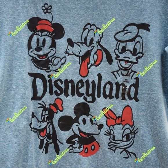 DISNEYLAND MICKEY AND FRIENDS VINTAGE V-NECK TSHIRT - Picture 2 of 3